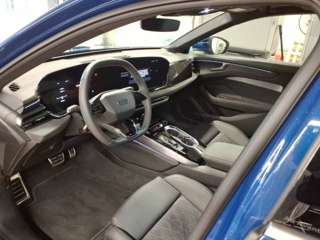 Audi A6 Avant S-Tronic