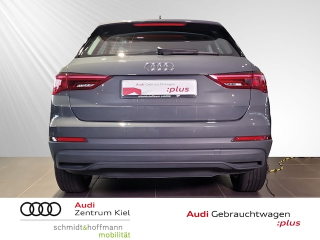 Audi Q3 35 TDI S-Tronic