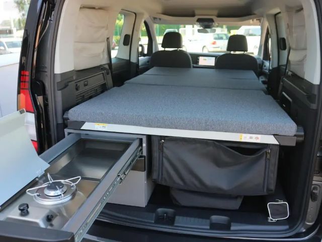 Volkswagen Caddy California