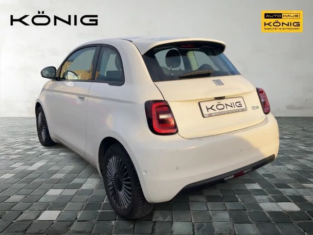 Fiat 500e Automatik, Carplay