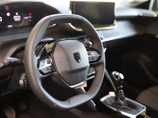 Peugeot 208 Allure Pack