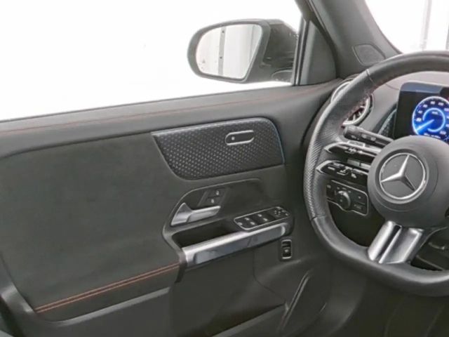 Mercedes-Benz EQB 350 4MATIC AMG Line