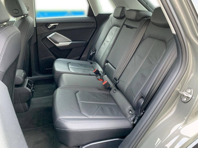 Audi Q3 35 TDI S-Tronic