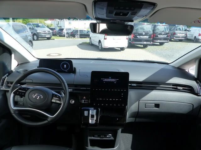 Hyundai Staria Prime