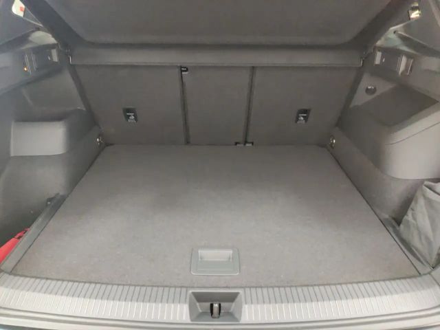 Volkswagen Tiguan 2.0 TSI R-Line Style