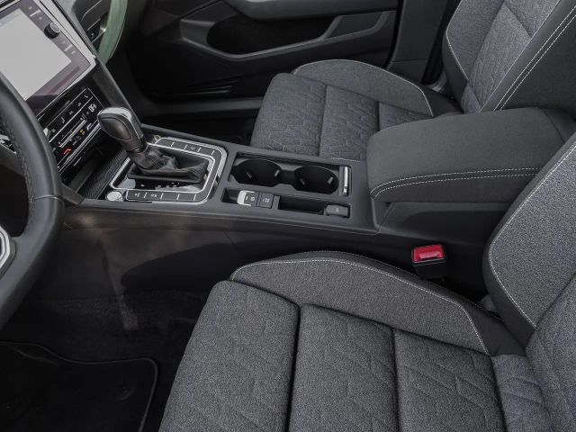 Volkswagen Passat 1.5 TSI Business DSG Variant