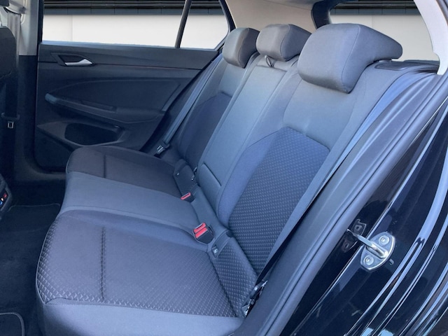 Volkswagen Golf 1.5 eTSI DSG Golf VIII Life