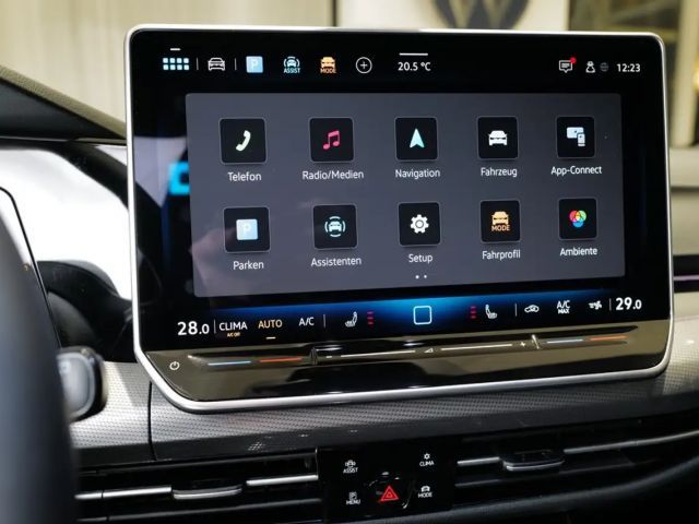 Volkswagen Golf 1.5 eTSI DSG Golf VIII