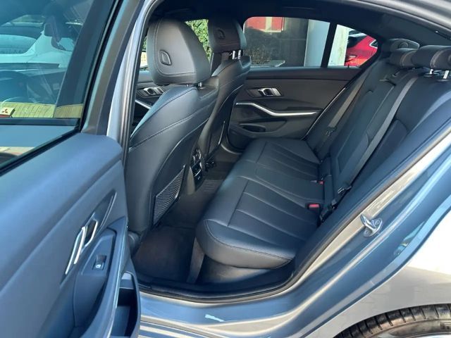 BMW 330 330e M-Sport Sedan