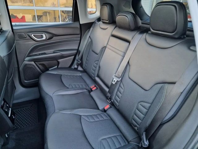 Jeep Compass Hybrid