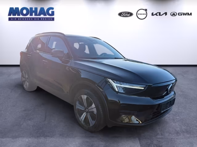 Volvo XC40 Core Recharge