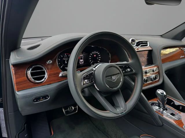 Bentley Bentayga V8