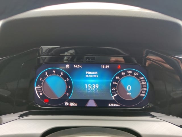 Volkswagen Golf 1.5 TSI Golf VIII