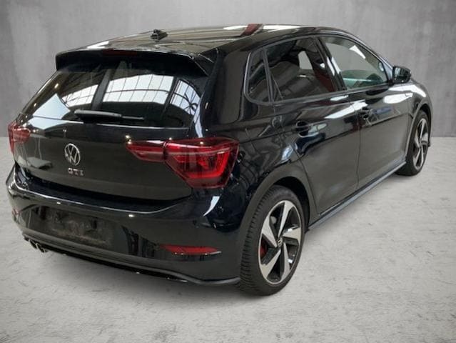 Volkswagen Polo 2.0 TSI DSG