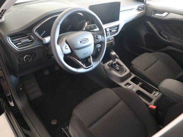 Ford Focus Titanium Wagon