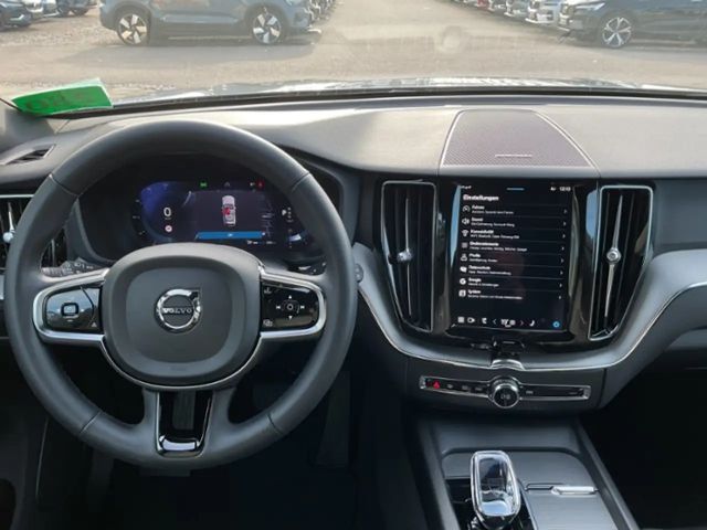 Volvo XC60 Dark Plus