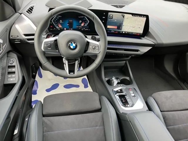 BMW 120 5-deurs Sedan