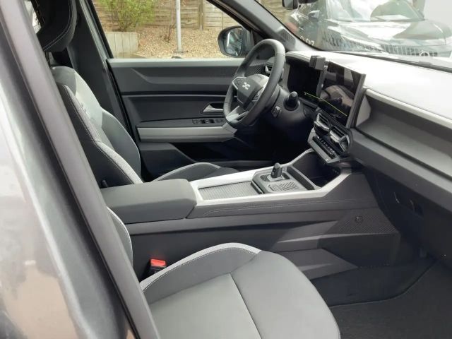 Dacia Bigster Hybrid 155