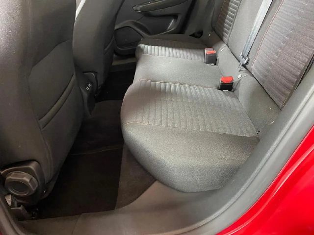 Peugeot E-2008 Active Pack