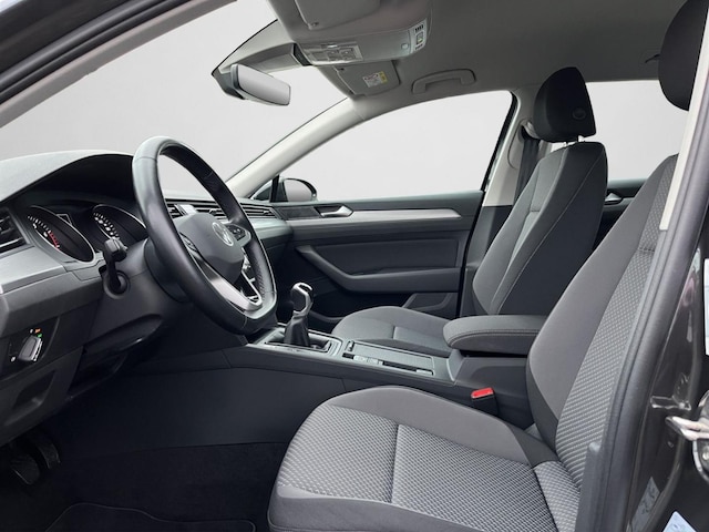 Volkswagen Passat 1.5 TSI Business Variant