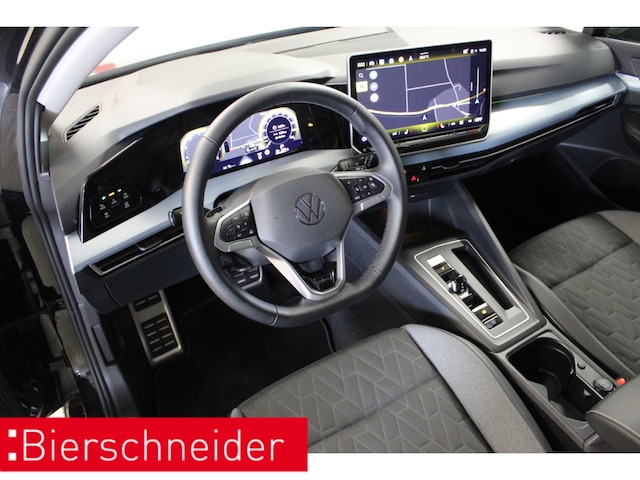 Volkswagen Golf 1.5 eTSI DSG IQ.Drive