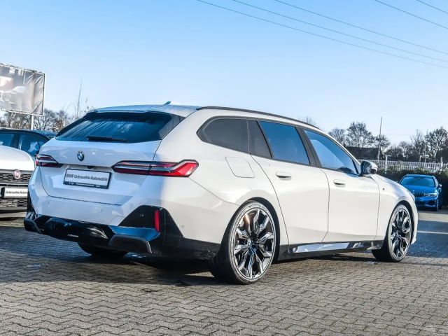BMW 540 540d M-Sport Touring xDrive