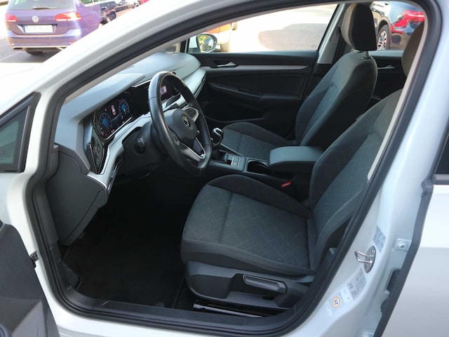 Volkswagen Golf Life Variant