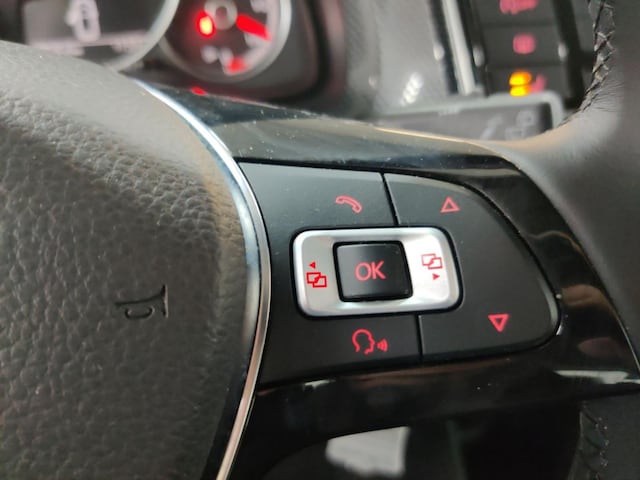 Volkswagen up! up! 1.0 Navi/Sitzhz/Climatronic/RFKam/PDC/4Türen