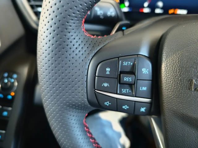 Ford Focus ST Line Wagon