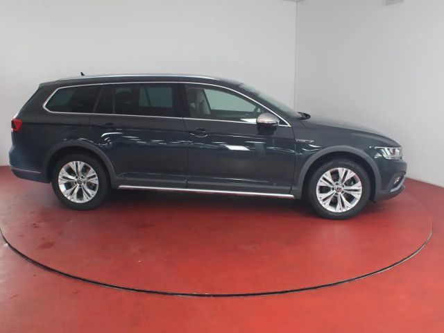 Volkswagen Passat 2.0 TDI AllTrack DSG