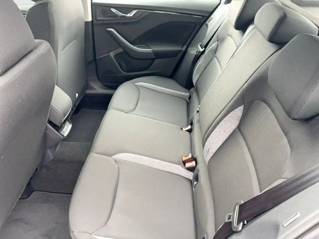 Skoda Kamiq Essence TSI