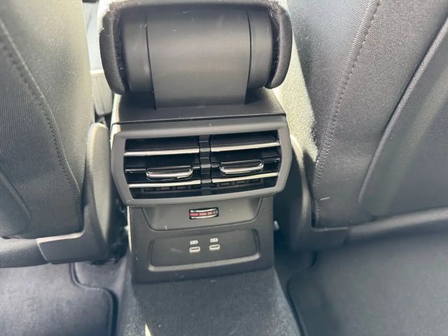 Audi A3 30 TFSI Sedan