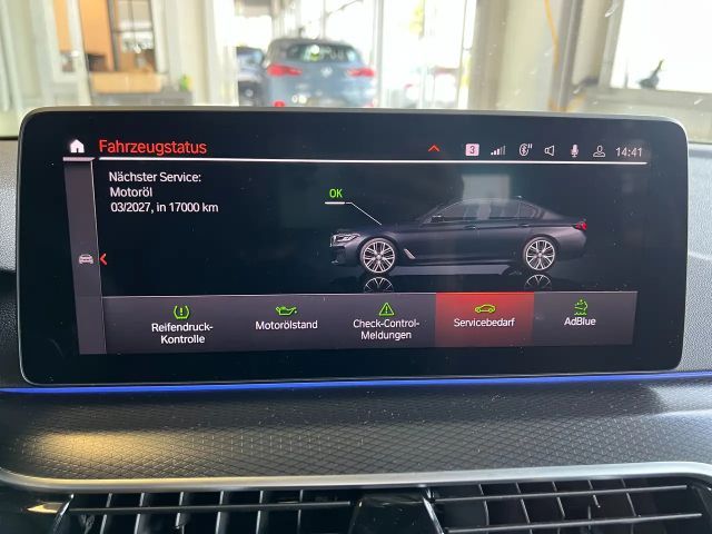 BMW 530 530d M-Sport Sedan