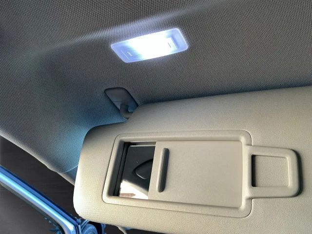 Volkswagen Golf Rabbit TSI