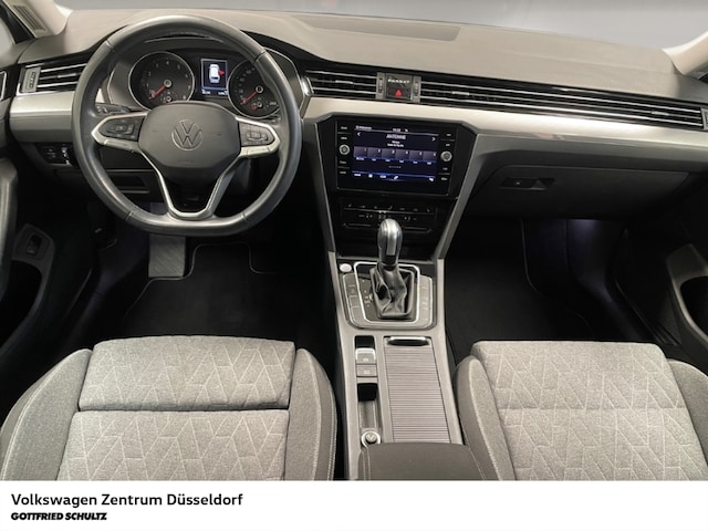 Volkswagen Passat 1.5 TSI Business DSG Variant