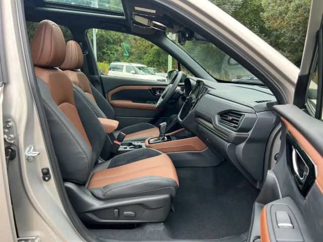 Subaru Forester 2.0 Platinum MJ 25