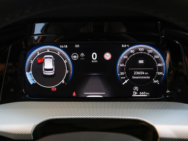 Volkswagen Golf 1.5 TSI Golf VIII