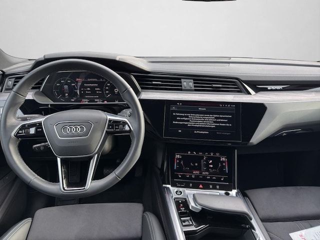 Audi Q8 e-tron 55 Quattro S-Line