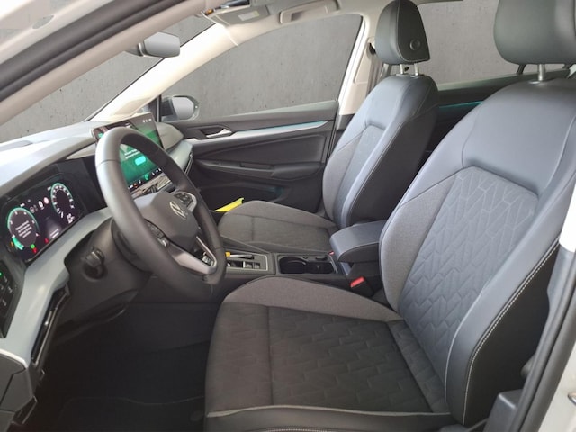 Volkswagen Golf DSG Life