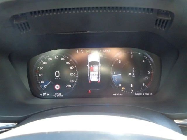 Volvo XC60 AWD Momentum