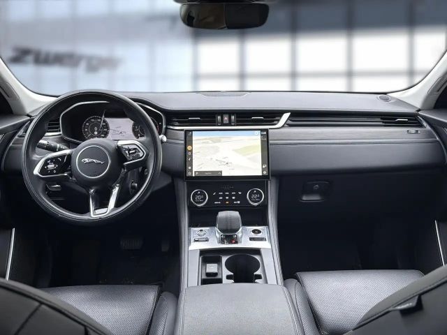 Jaguar F-Pace AWD D300