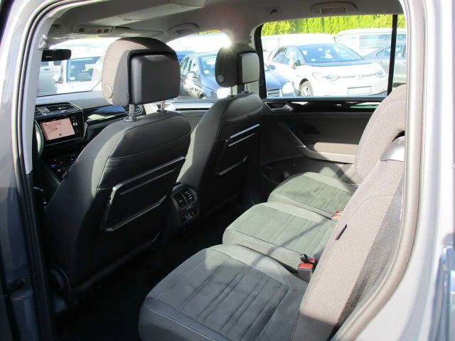 Volkswagen Touran 2.0 TDI DSG Highline