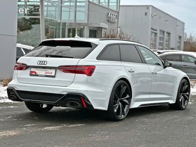 Audi RS6 Avant Performance