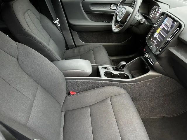 Volvo XC40 Essential 2WD