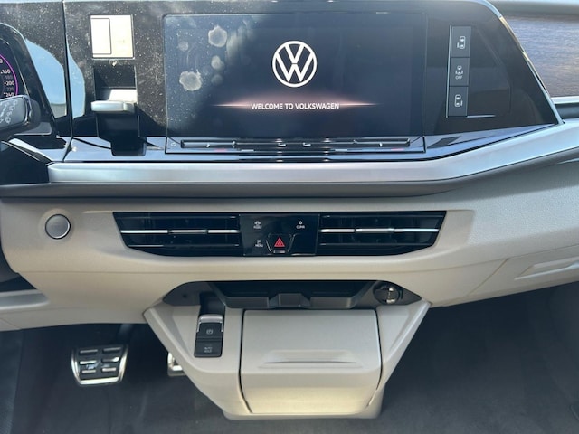 Volkswagen Multivan 2.0 TDI Lang Style T7