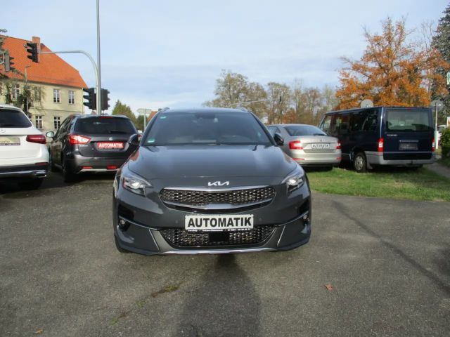 Kia XCeed Black Xdition / Automatik / Klima . . .