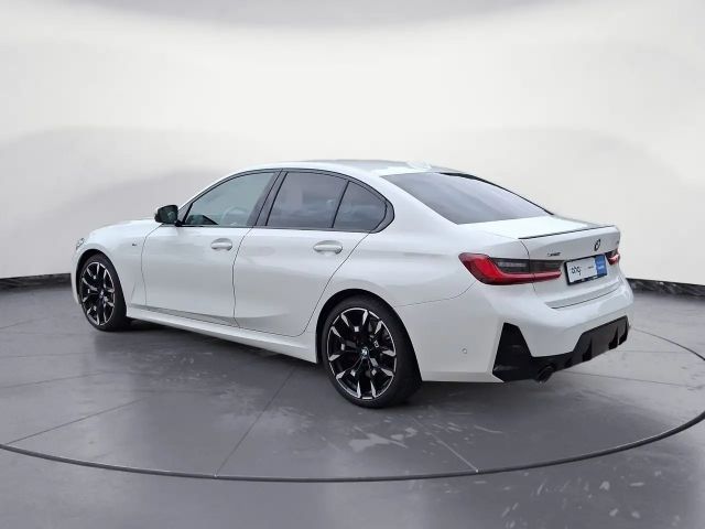 BMW 320 320d Sedan xDrive