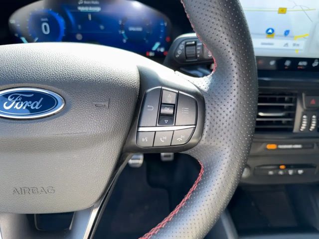 Ford Focus Limited ST Line