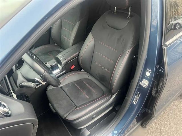 Mercedes-Benz GLA 200 GLA 200 d