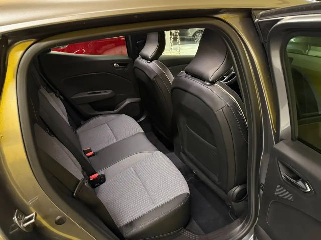 Renault Clio TCe 90 Techno